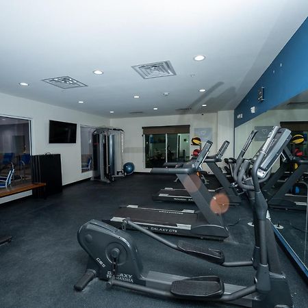 Comfort Suites سيدار بارك المظهر الخارجي الصورة